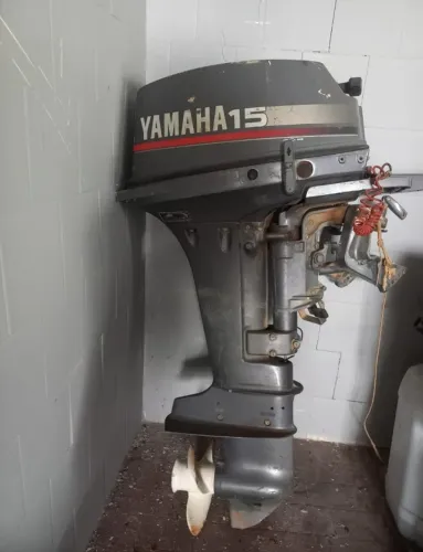 Motor Yamaha 15