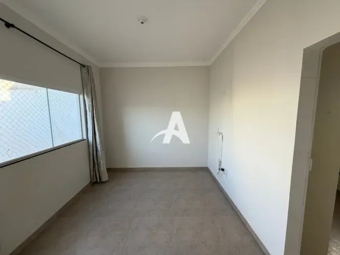 Aluguel Casa LARANJEIRAS