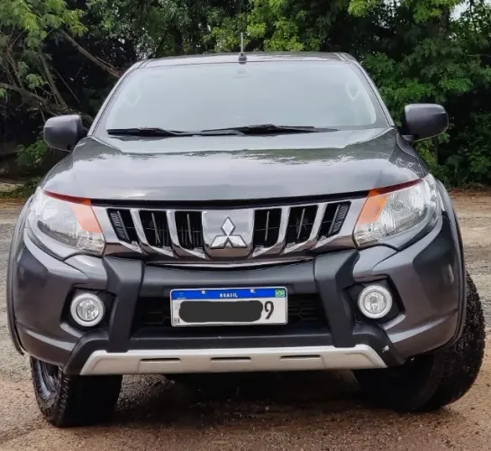 Mitsubishi L200 Tri. Outdo. GLS 2.4 CD 4X4 Die. AUT 2022