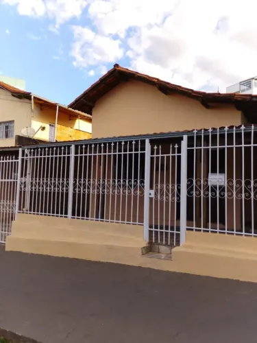 Aluguel - CASA - COPACABANA BELO HORIZONTE MG