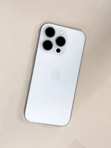 iPhone 16 pro 256g