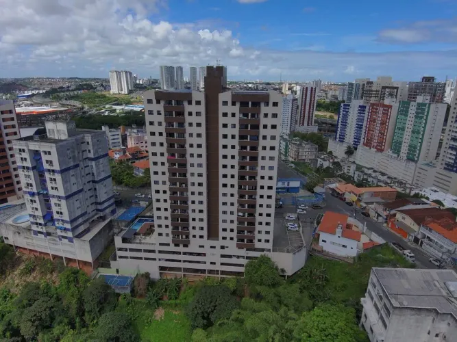 Excelente apartamento Condomínio Altos de Salvador