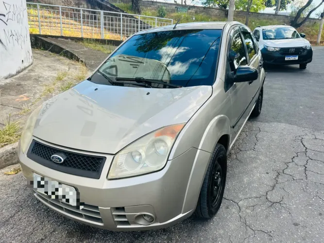 Ford Fiesta 1.0 8V Flex/class 1.0 8V Flex 5P 2009
