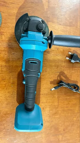 Esmilhiradeira brushless