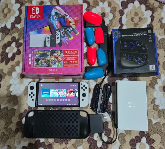 NINTENDO SWITCH OLED DESBLOQUEADO - COMPLETO NA CAIXA + SUPER KIT DE ACESSÓRIOS