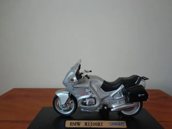 BMW R1100RT