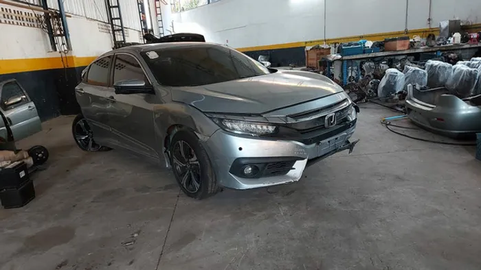 Honda Civic Touring 1.5 Turbo 2017 (somente para retirada de peças)