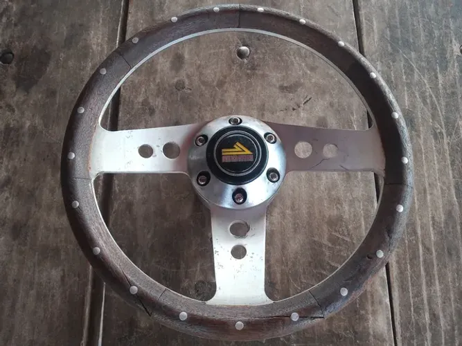 Volante momo Fusca TL Variant Brasília sp2 k ghuia 