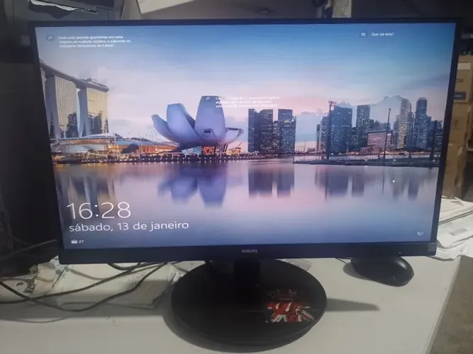 Monitor Com Bordas Ultrafinas 21,5'' 221v8 Philips Bivolt Cor Preto 100V/240V