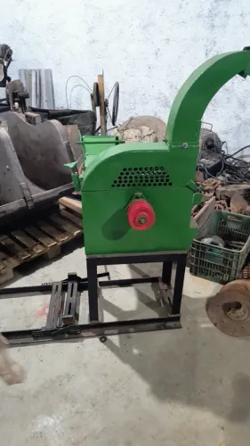 Ensiladeira Nogueira estacionária