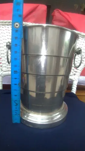 Balde de gelo vintage para bebidas