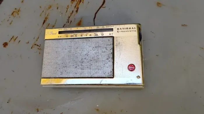 Rádio National T-20 - 6 Transistor 2 Band - Funcionando #av