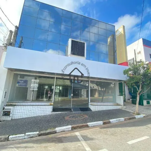 Loja para alugar no Centro de Vinhedo.