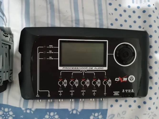 Processador, Sub grave, cornetas