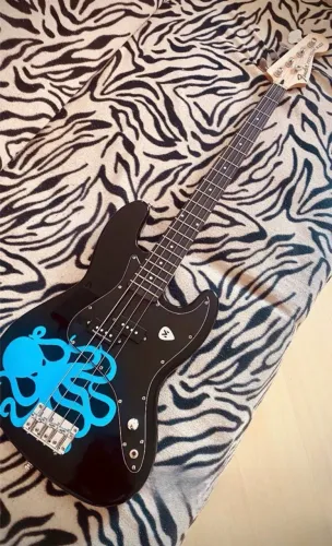 Baixo Fender Signature Mark Hoppus (Blink 182)