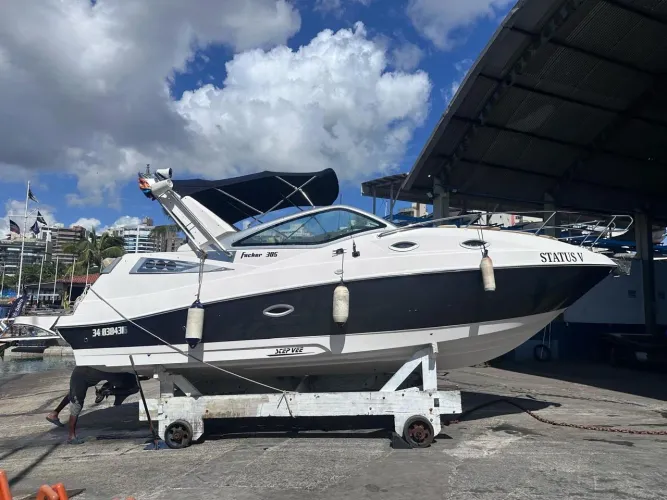 Lancha Focker 305 - Refit 2024