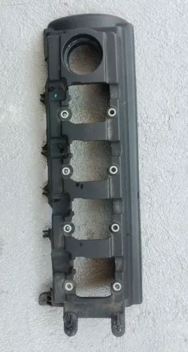 SPIN/ COBALT TAMPA DO MOTOR 1.8  *