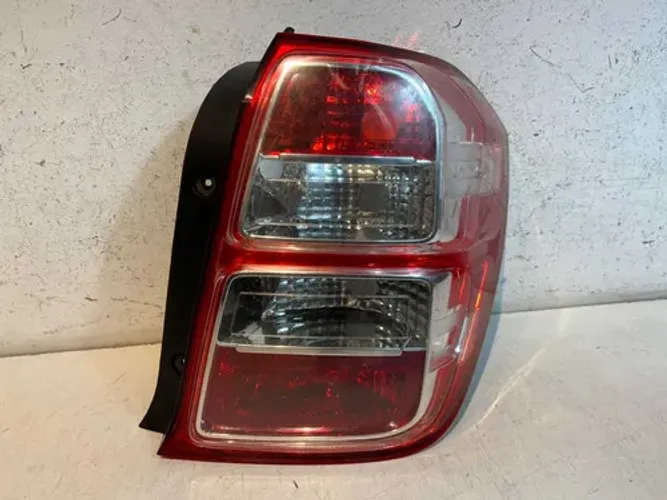 Lanterna Gm Cobalt L.d 2011 2012 2013 2014 2015 / Original