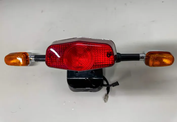 Lanterna traseira original Royal enfield continental gt 650