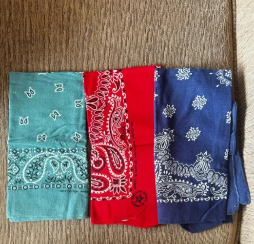 Bandanas Kit Com 3 - Excelente Estado