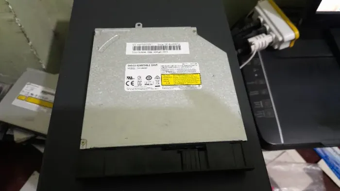 Dvdrw/cd Du-8a6sh Positivo Xr3525 N30i U1500