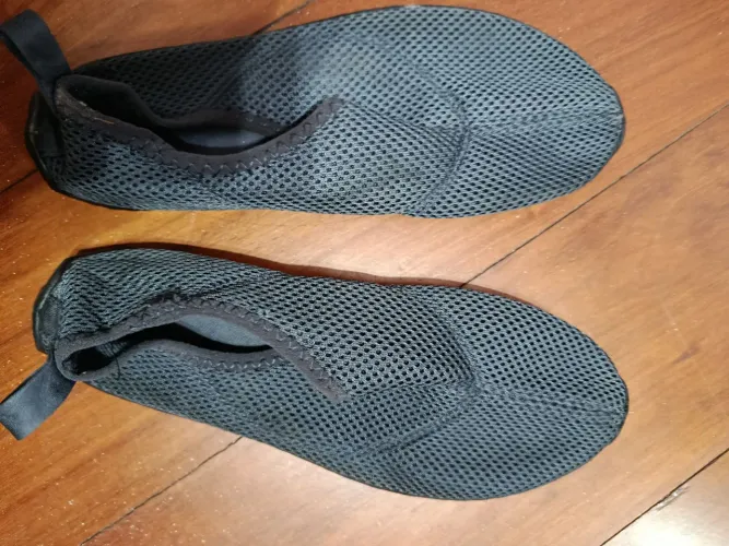 Sapatilha Aquática Decathlon 36/37