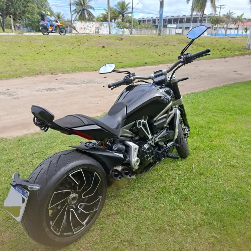 Vendo/Troco Moto Ducati