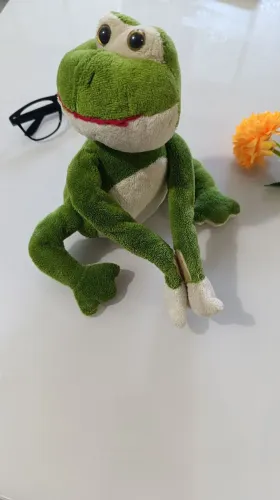 Sapo que abraça com velcro