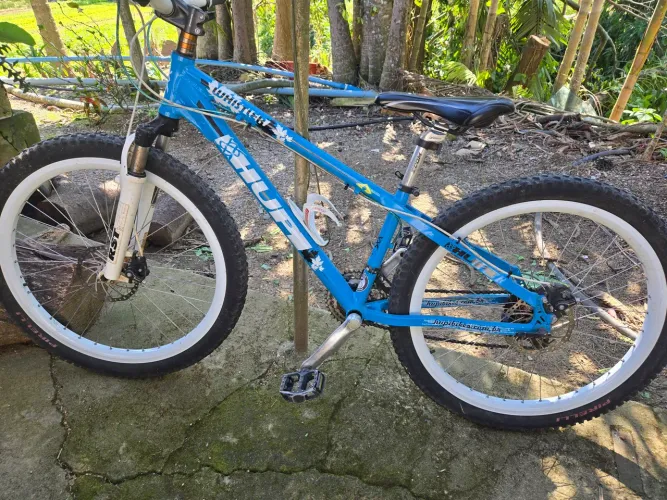 Bicicleta hupi whistler