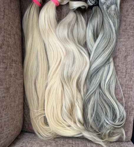 Mega Hair loiro e morena iluminada 