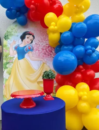 Tecido Painel de Festa Branca de Neve