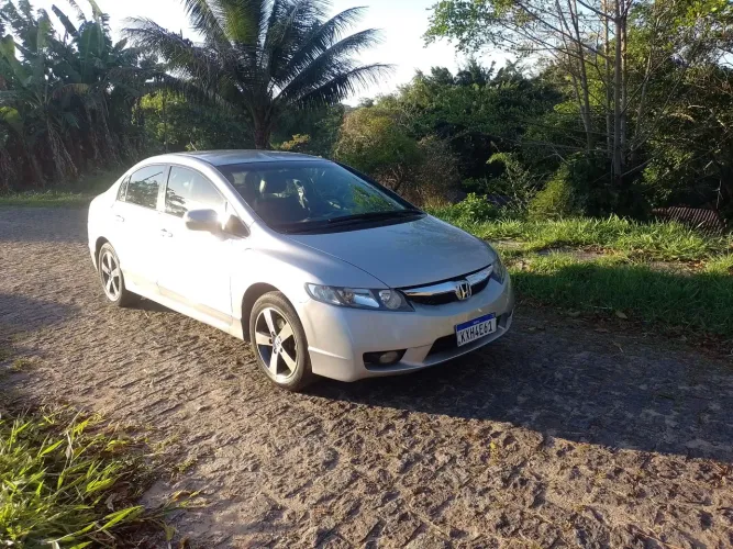 Honda Civic Sedan EXS 1.8/1.8 Flex 16V Aut. 4P 2011