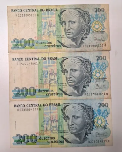 Cedulas antigas do Brasil 200 cruzeiros
