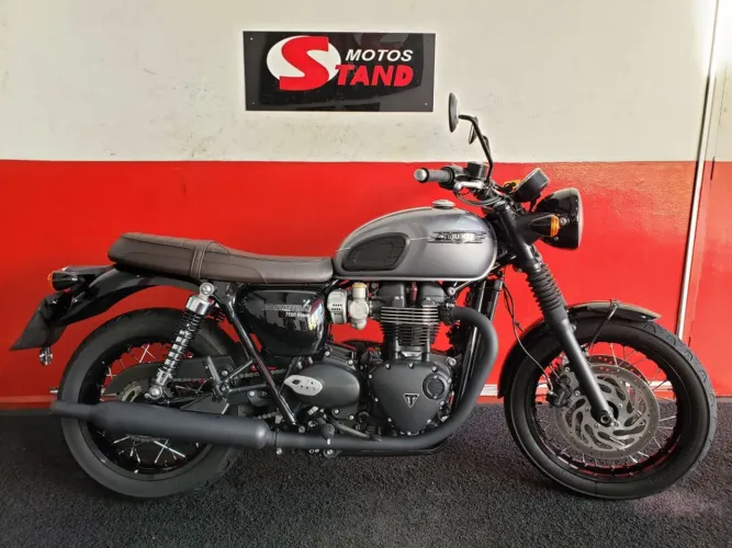 Triumph BONNEVILLE 120 BLACK