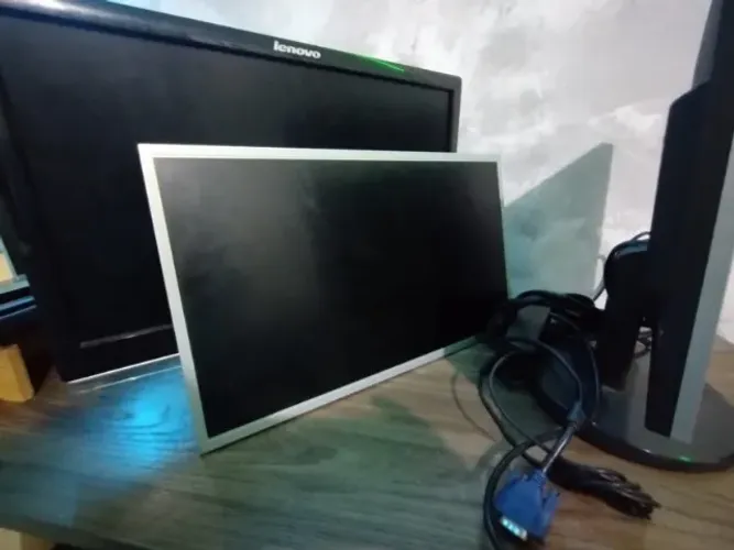 Monitores para Retirada de Peças
