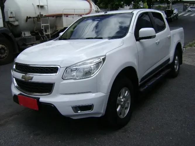 Chevrolet S10 Pick-up LT 2.8 TDI 4X2 CD Diesel 2015