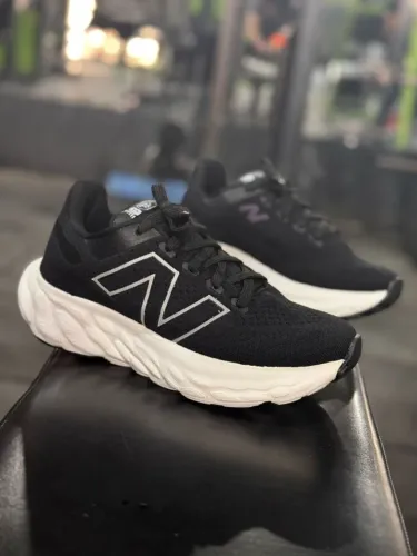Tênis New Balance modelo novo lançamento várias cores disponíveis
