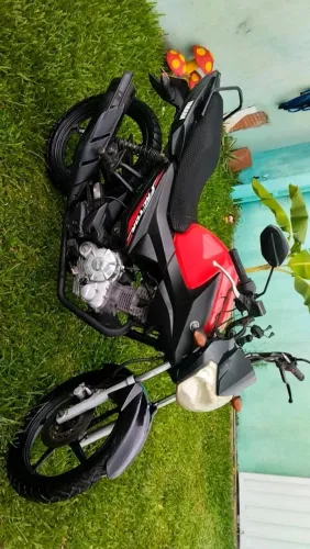 Vendo ou troco factor 125i ED 