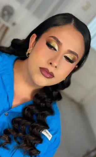 Maquiagem completa profissional a domicílio 