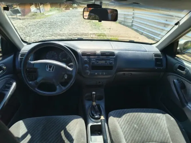Honda Civic Sedan LX 1.7 16V 115cv Mec. 4P 2001