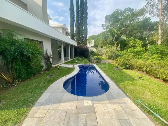 Casa à venda no Residencial Reserva das Palmeiras em Valinhos - interior de São Paulo.