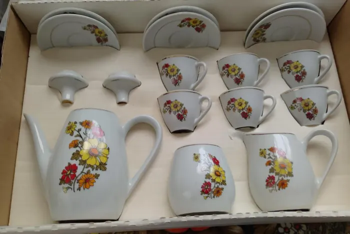 Jogo de chá de porcelana