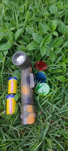 Lanterna Cotovelo Camuflada em L