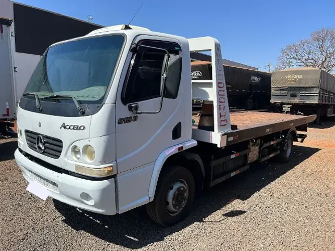 Mb accelo 915 plataforma guincho 2012
