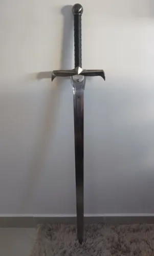 Espada Medieval Vilão Kurgan Highlander Tamanho Real 1,27 M