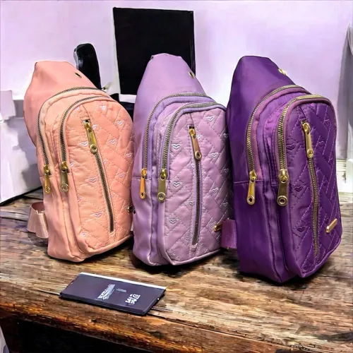 Pochete feminina transversal 