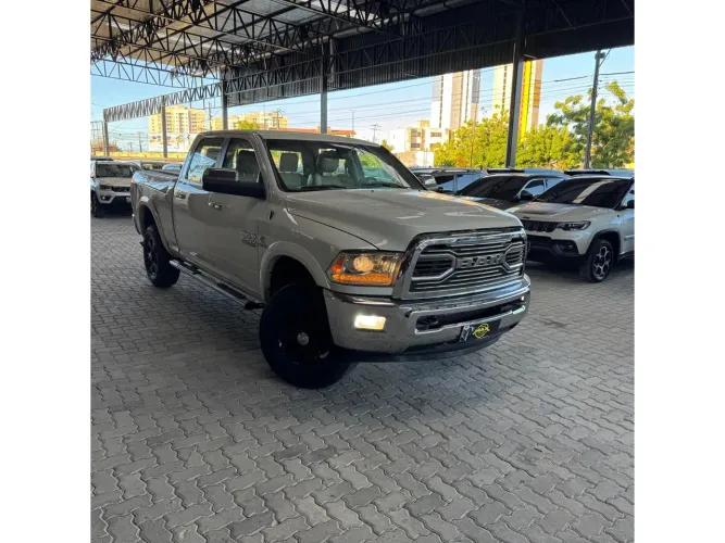 Dodge 2500 Laramie SLT 6.7 TDI CD 4X4 Diesel 2016
