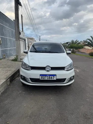 Volkswagen Fox Connect 1.6 Flex 8V 5P 2022