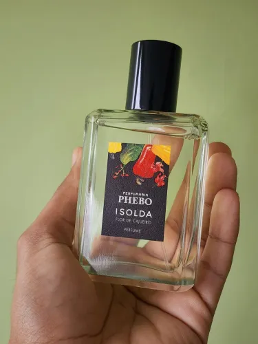 Perfume Phebo Isolda Cajueiro