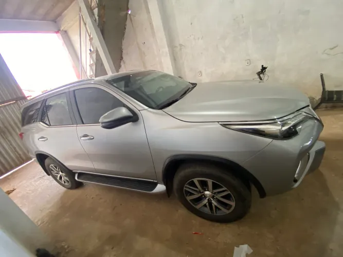 Toyota Hilux SW4 SRX 4X4 2.8 TDI 16V Dies. Aut. 2020
